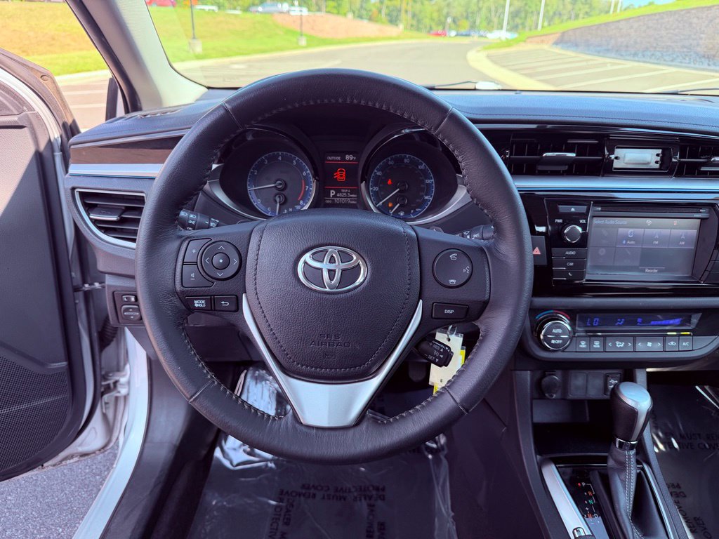 Used 2016 Toyota Corolla S FWD image 12