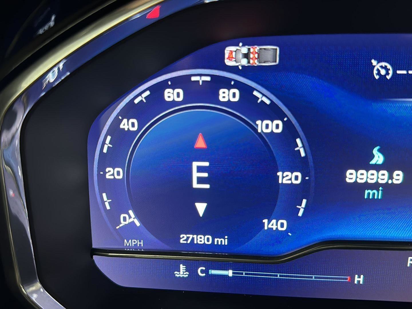 Used 2024 Chevrolet Silverado 3500 LT w/ Convenience Package image 11