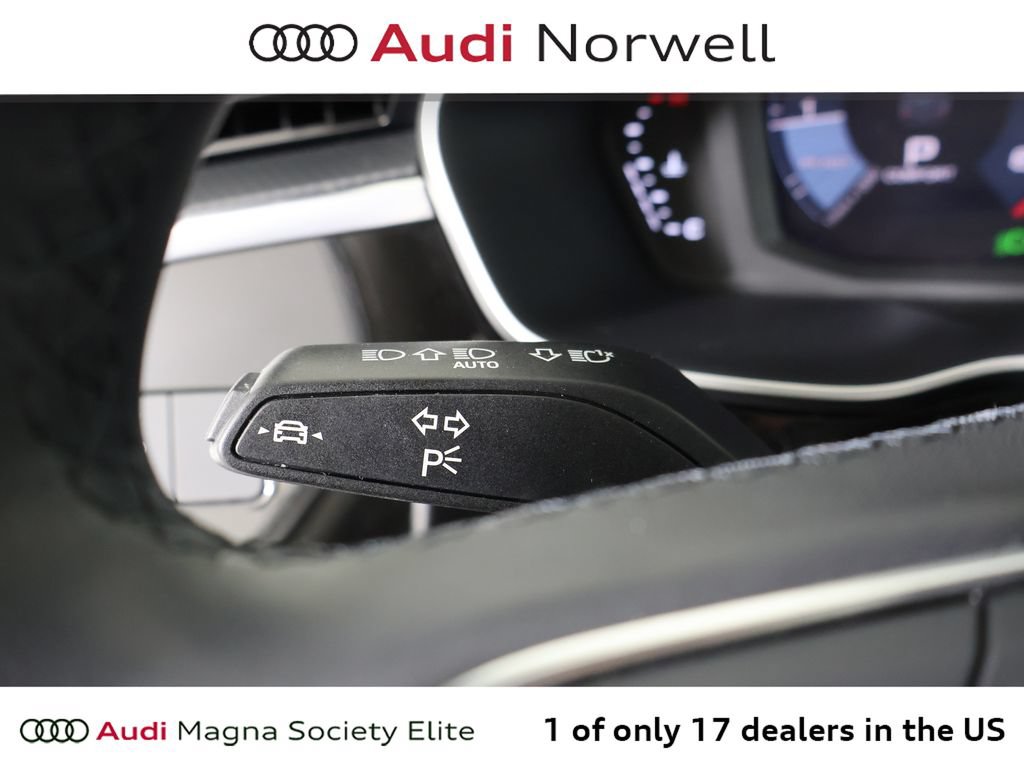 Used 2023 Audi Q3 2.0T Premium w/ Convenience Package AWD/4WD image 28