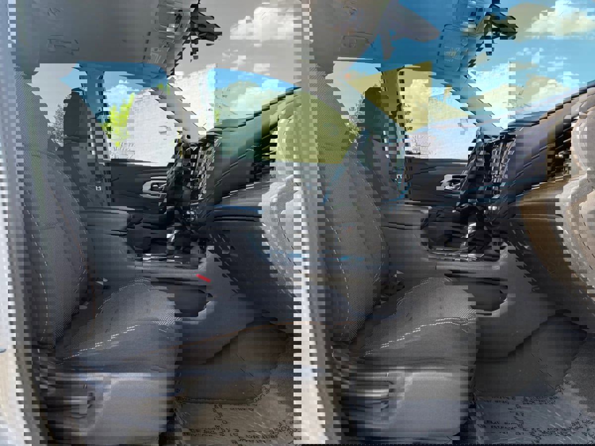 Used 2021 Chevrolet Traverse LS w/ LPO, Floor Liner Package image 18