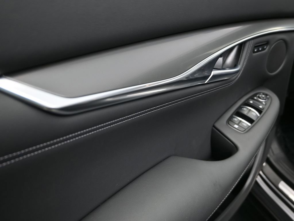 New 2025 INFINITI QX55 Luxe w/ Cargo Package image 13