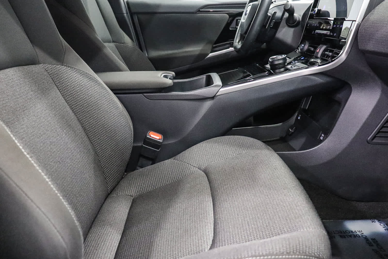 Used 2024 Subaru Solterra AWD/4WD image 20