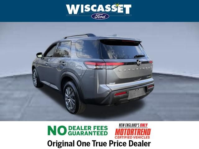 Used 2024 Nissan Pathfinder SV image 26