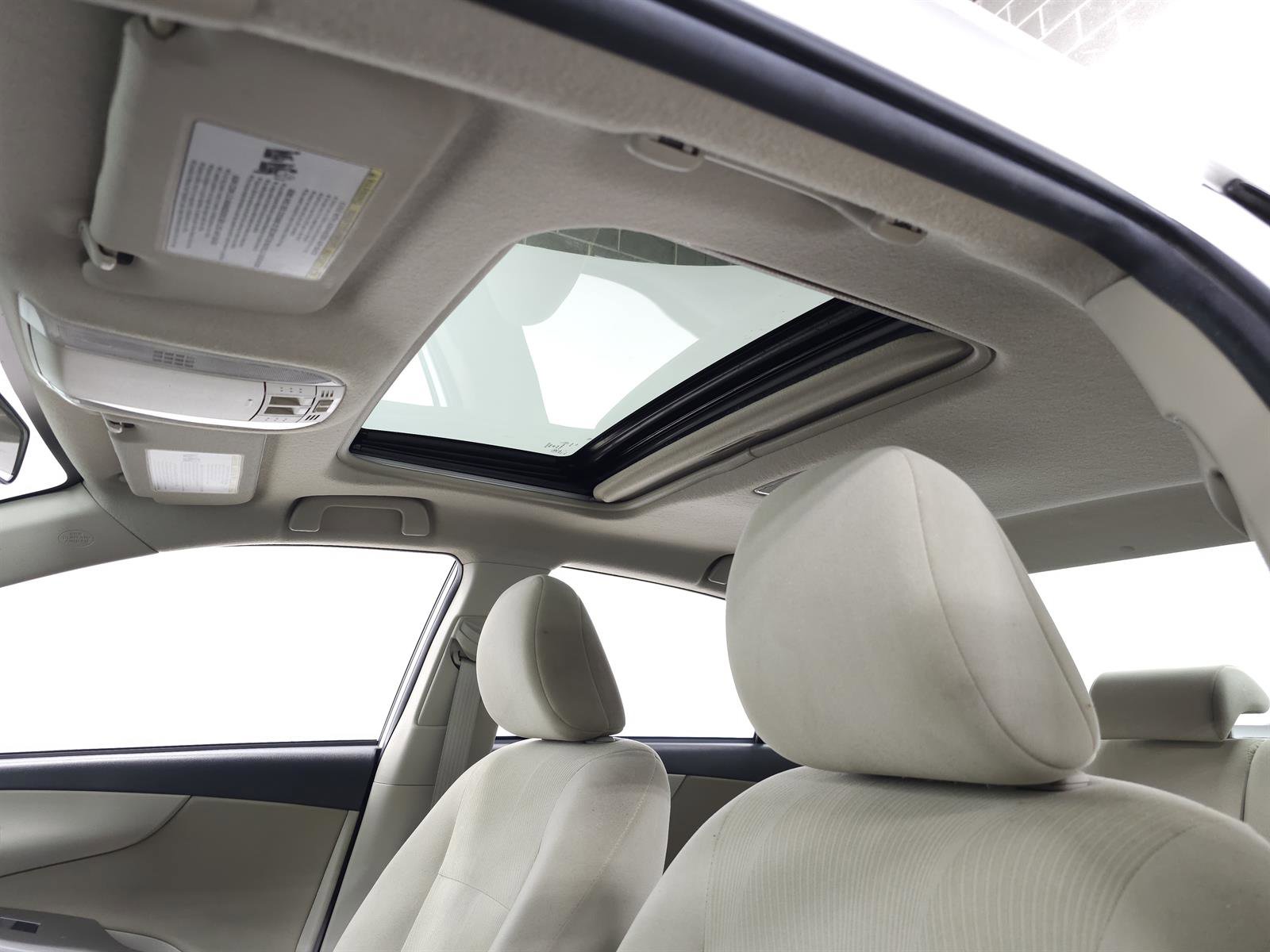 Used 2012 Toyota Corolla LE w/ Premium Pkg image 14