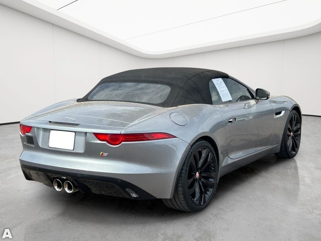 Used 2015 Jaguar F-TYPE S RWD image 5
