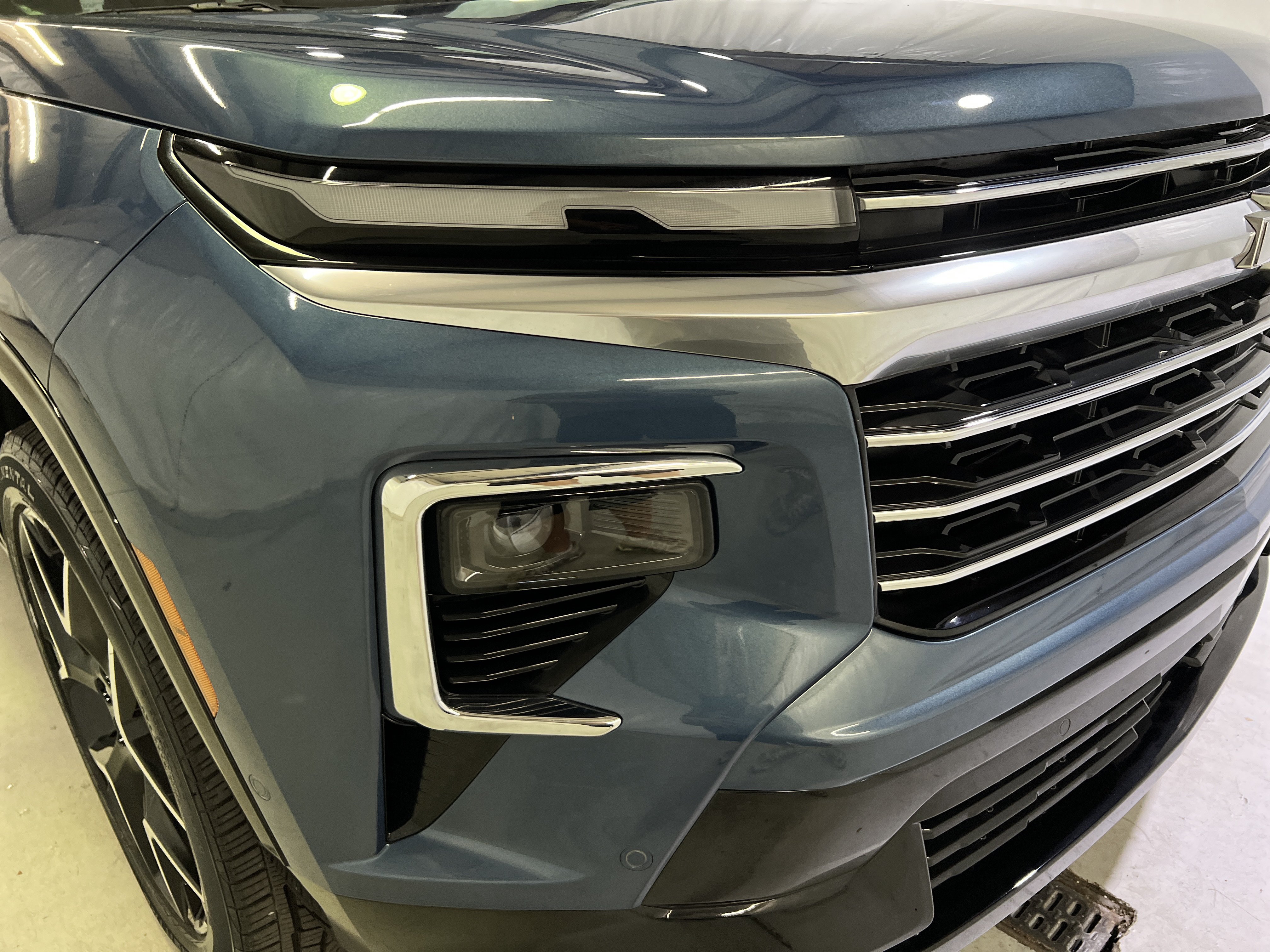 Used 2026 Chevrolet Traverse High Country FWD image 5