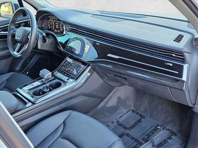 Used 2024 Audi Q7 3.0T Prestige image 26