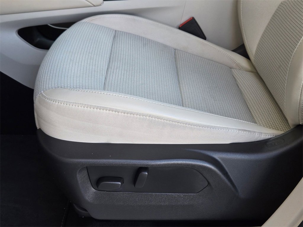 Used 2023 Buick Envision Preferred image 13