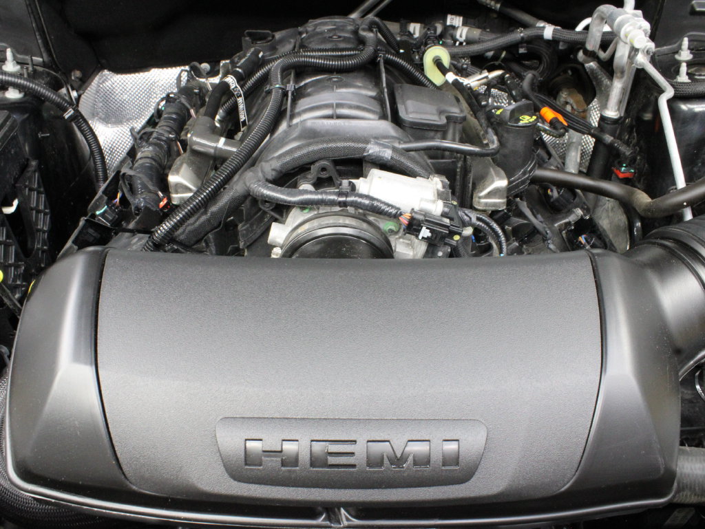 Used 2025 Dodge Durango R/T AWD/4WD image 28