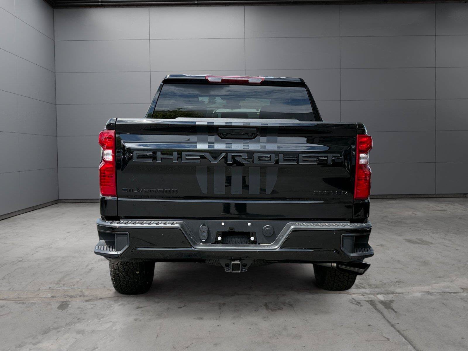 New 2026 Chevrolet Silverado 1500 Custom AWD/4WD image 4
