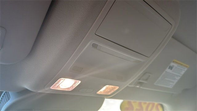 Used 2022 Ford Escape SE image 23