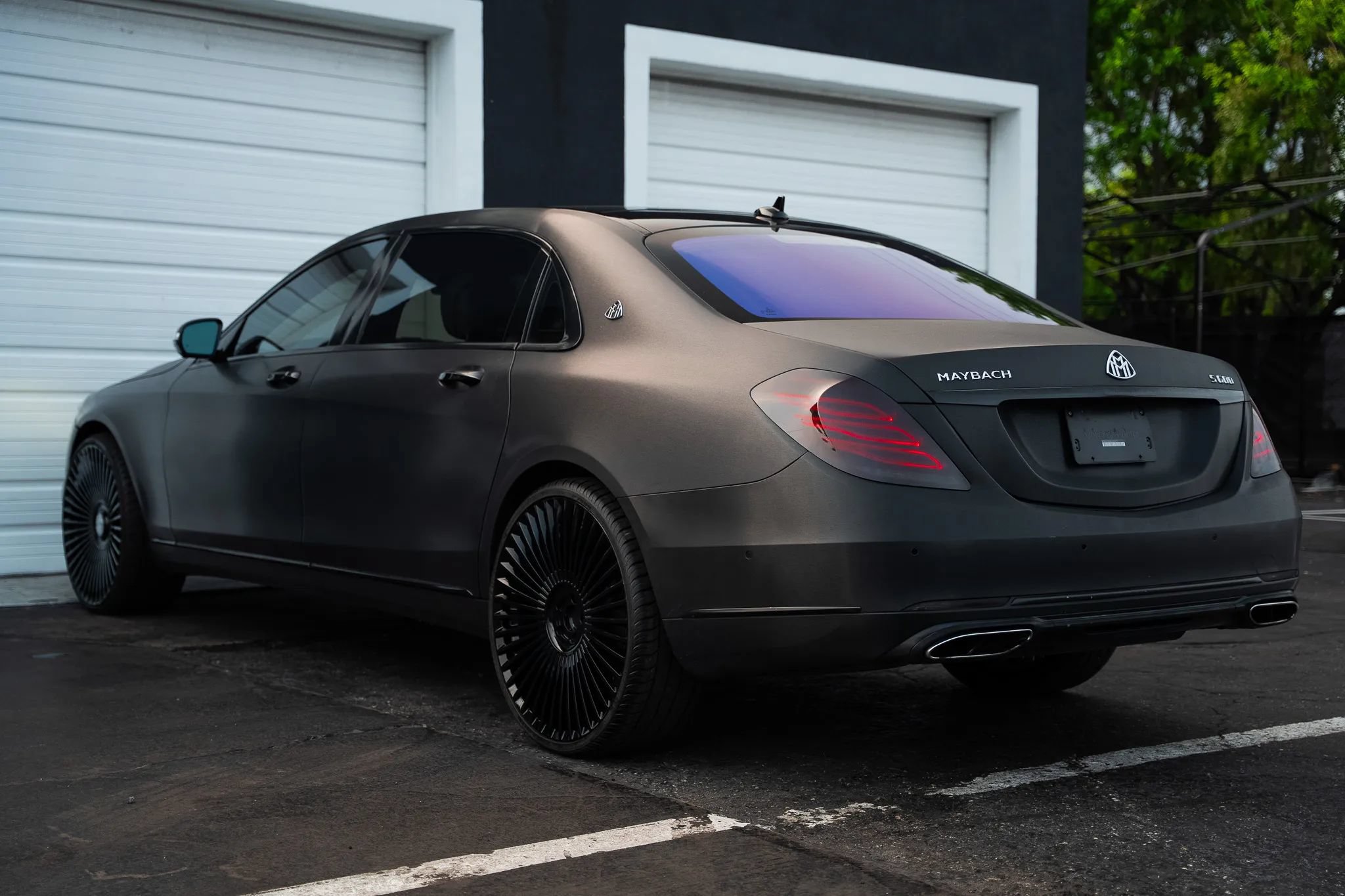 Used 2016 Mercedes-Benz Maybach S 600 image 6