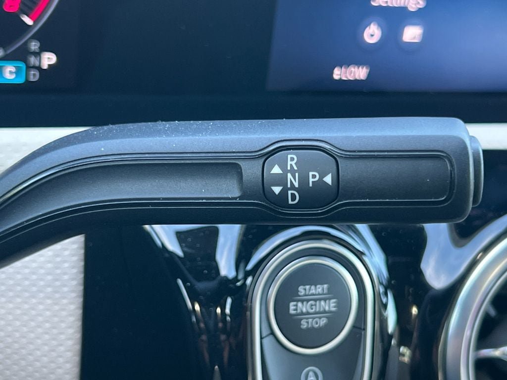 New 2025 Mercedes-Benz CLA 250 4MATIC image 31
