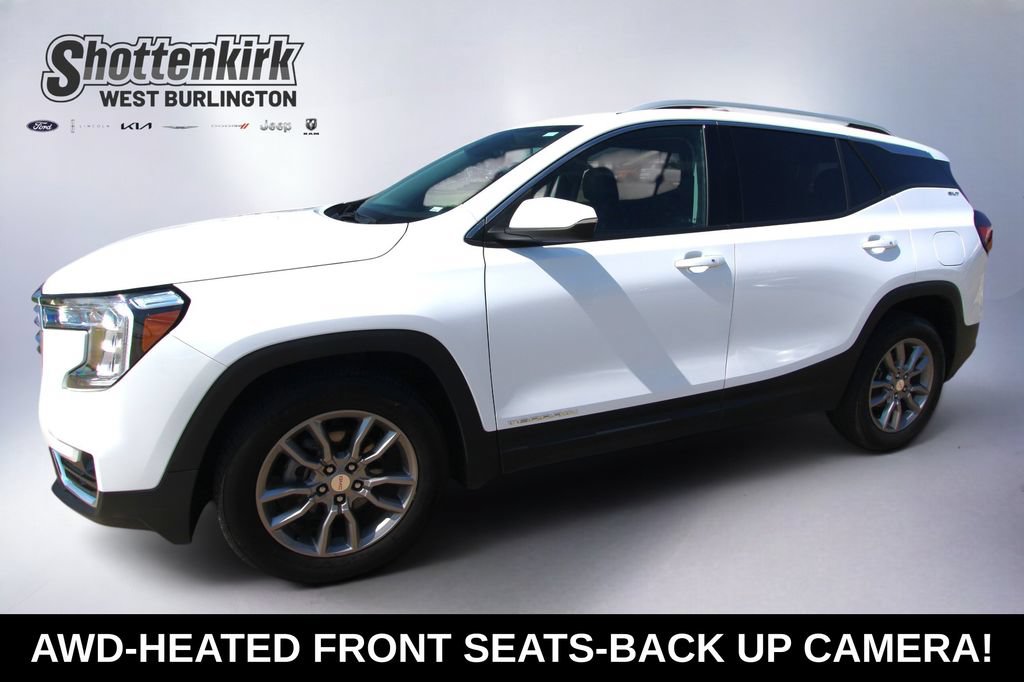 Used 2024 GMC Terrain SLT