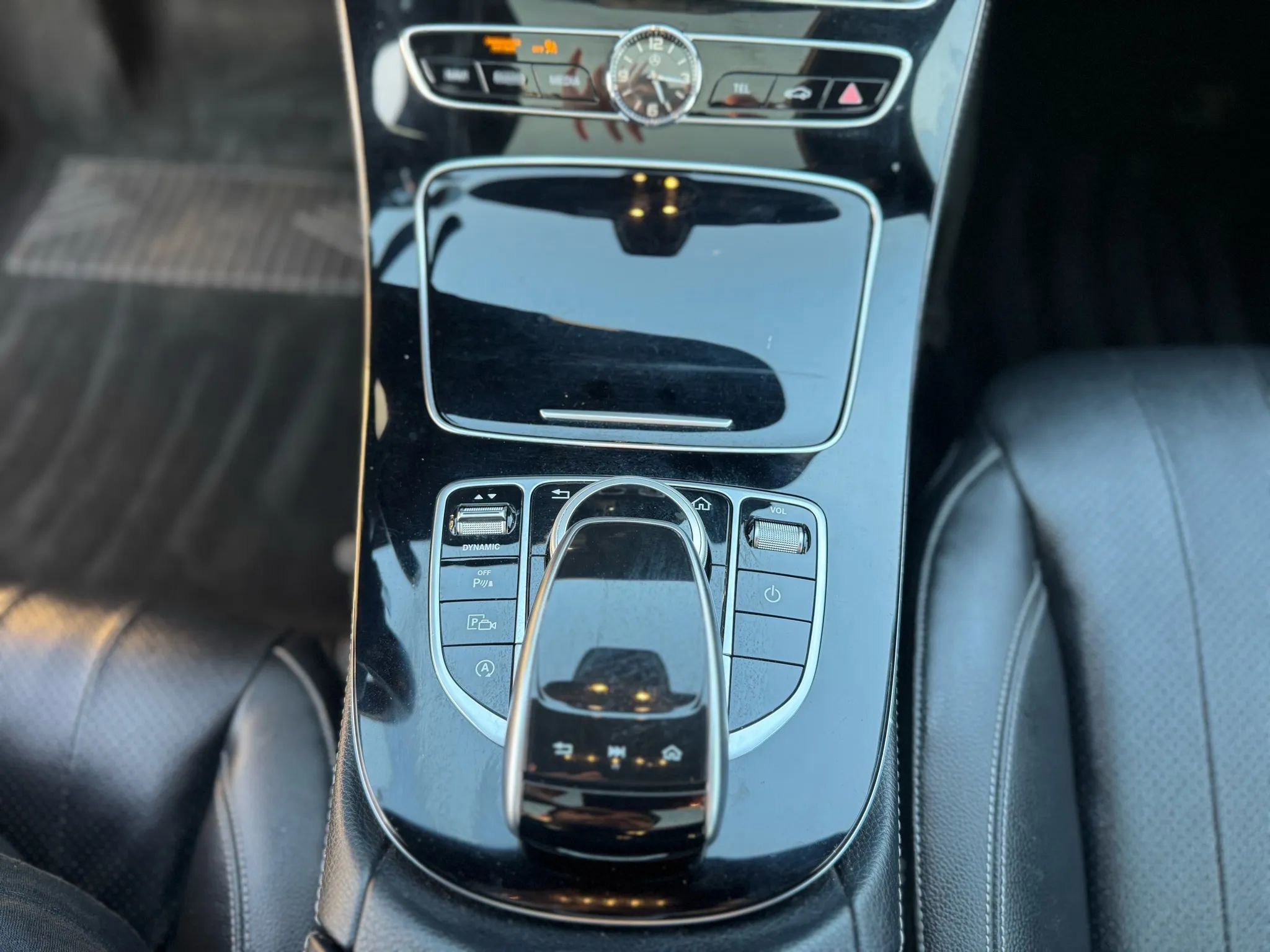 Used 2017 Mercedes-Benz E 300 4MATIC image 20