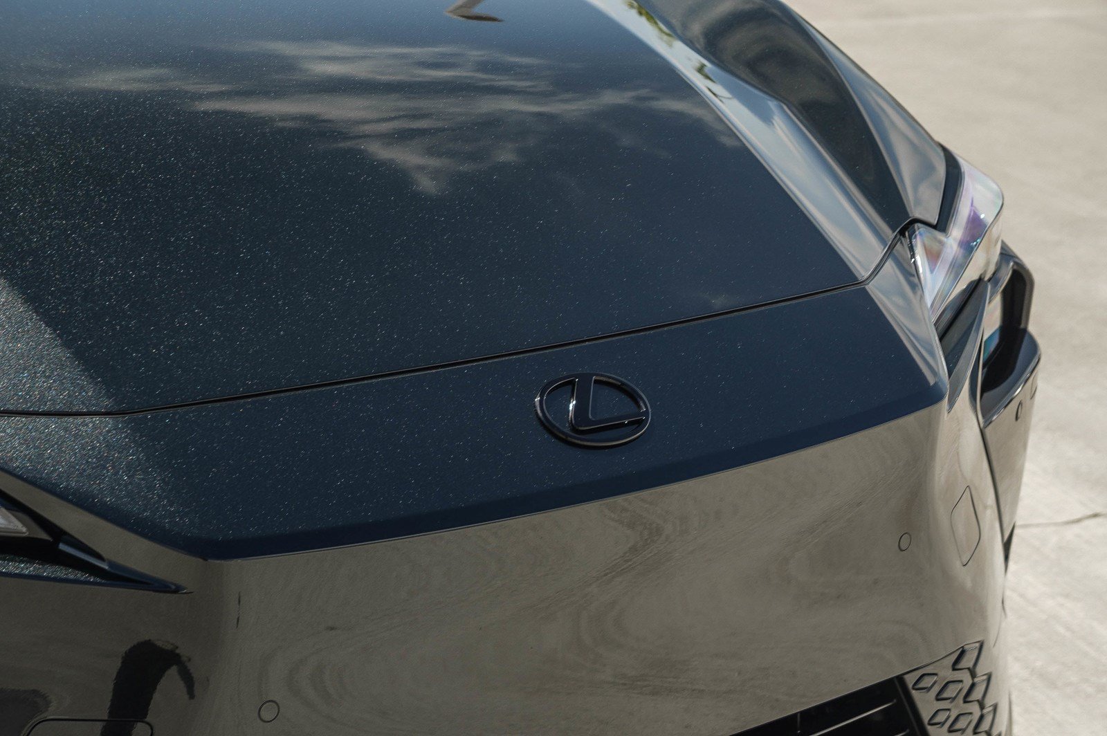 New 2026 Lexus ES 500e AWD/4WD image 10