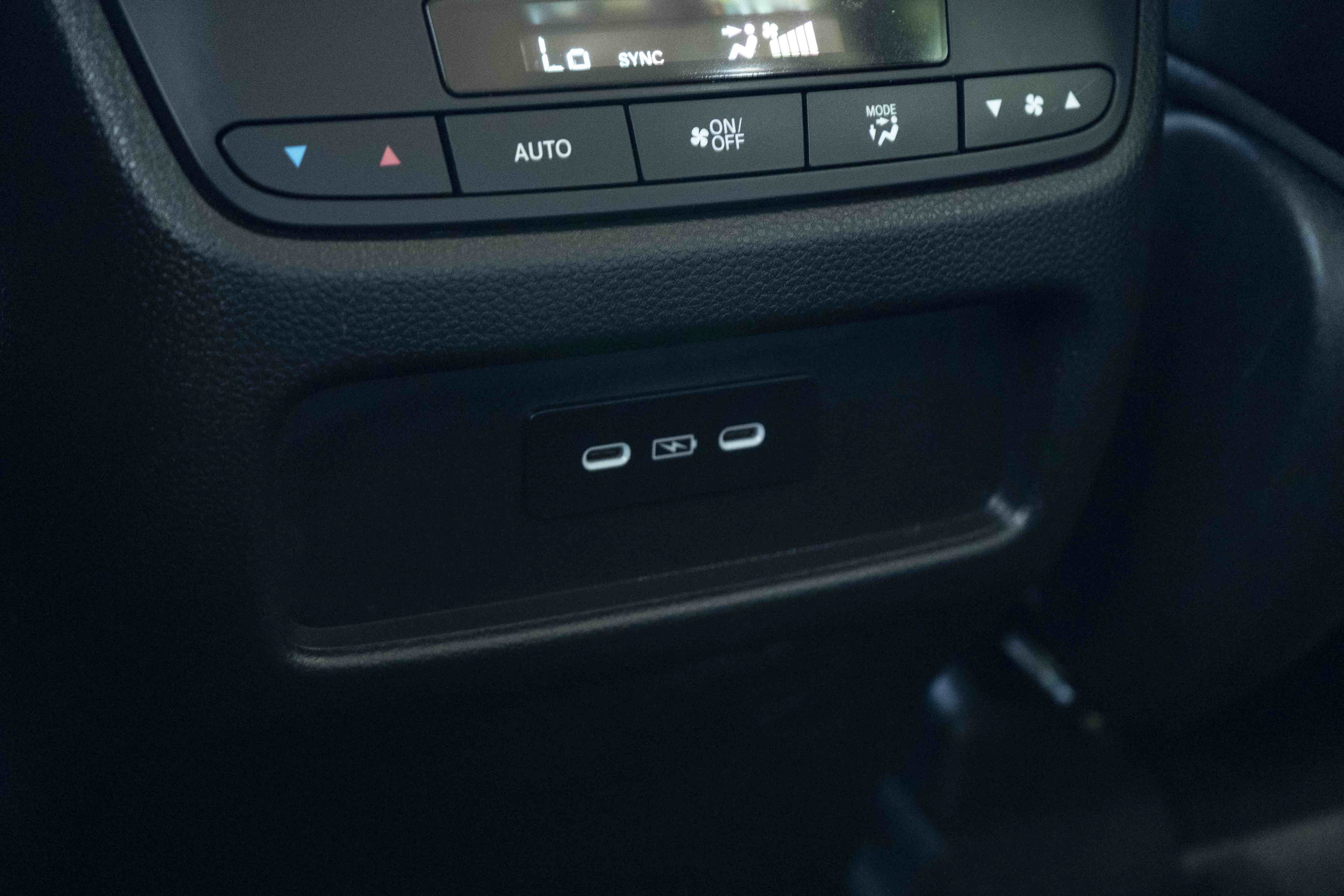 Certified 2024 Honda Pilot Touring image 43