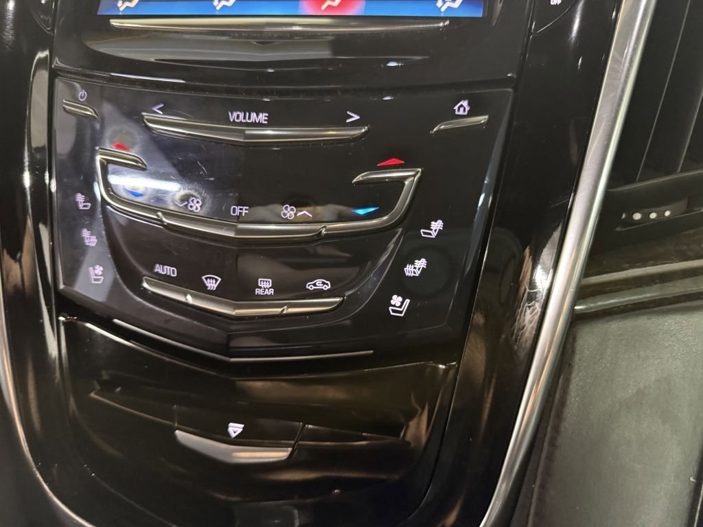 Used 2016 Cadillac Escalade ESV Platinum image 19