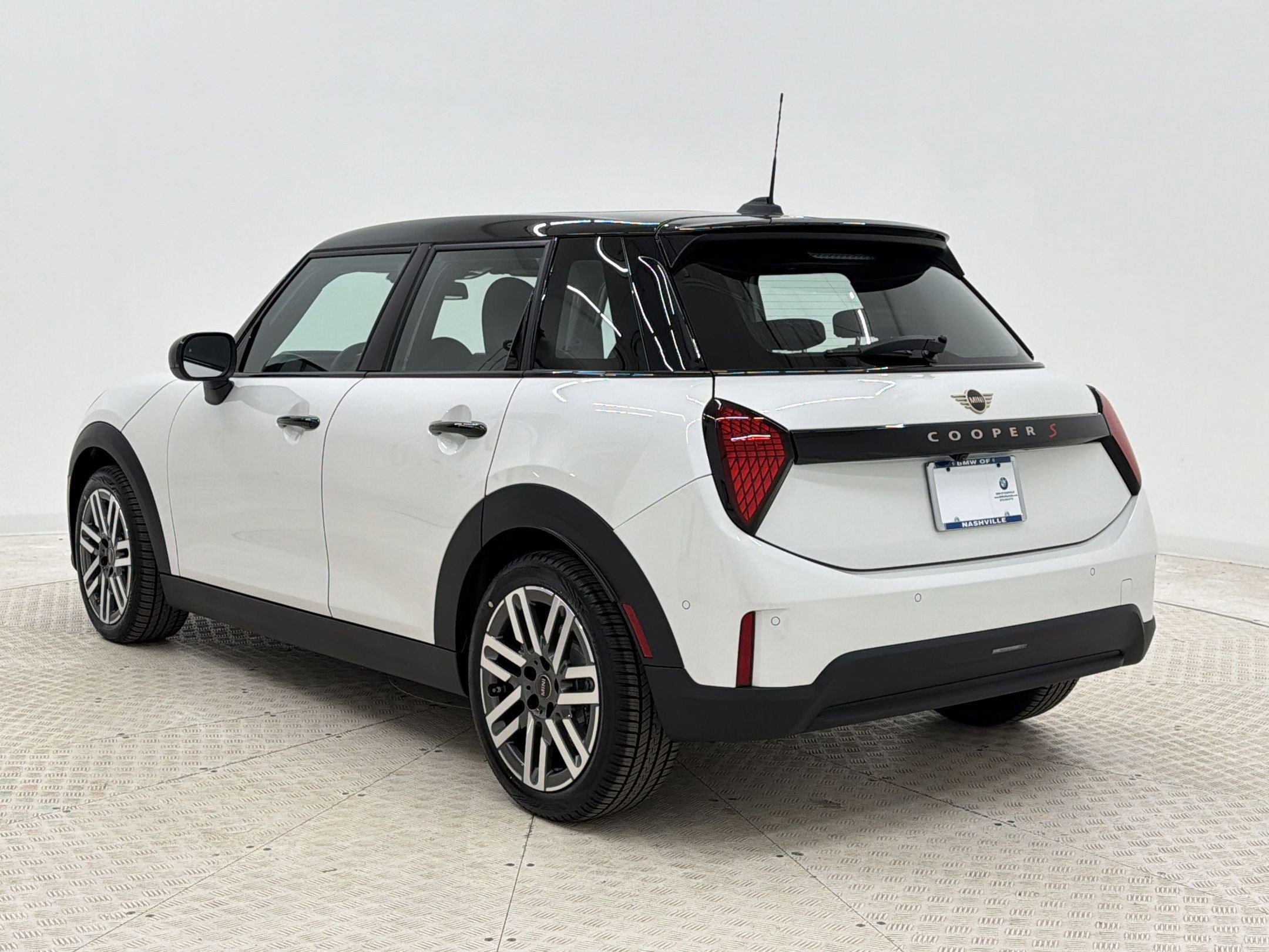 New 2026 MINI Cooper S image 3