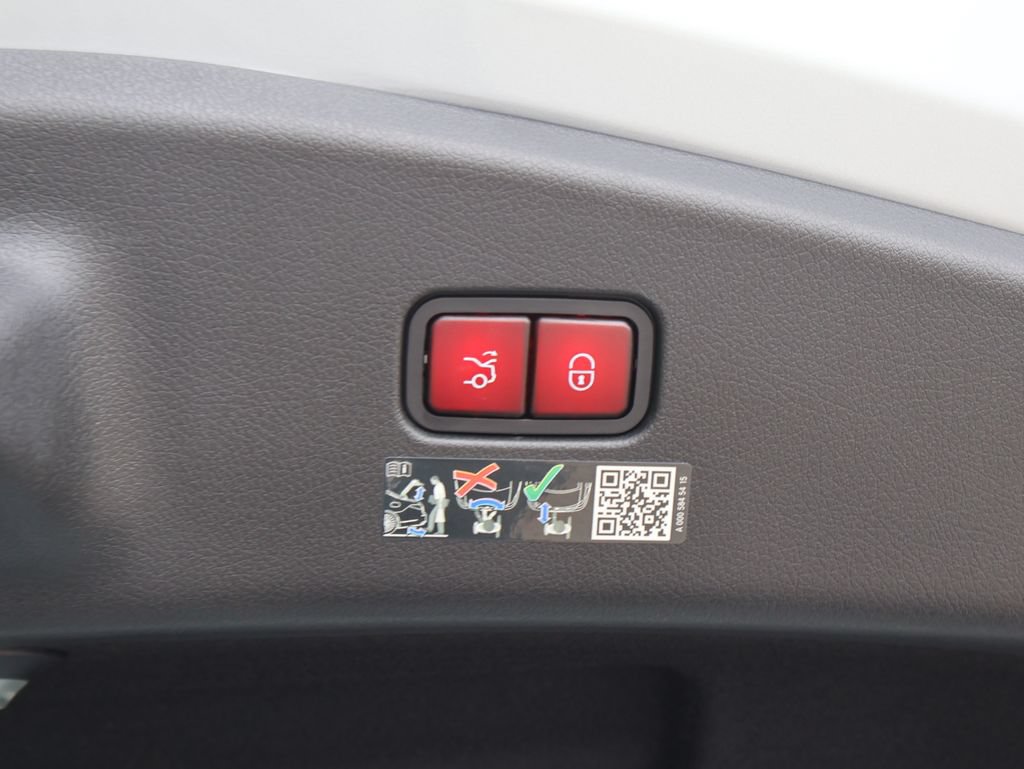 Certified 2024 Mercedes-Benz CLE 300 4MATIC Coupe image 12
