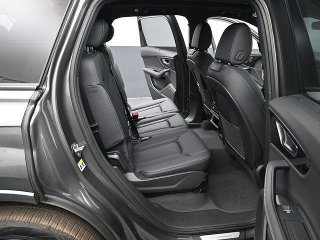 New 2026 Audi Q7 3.0T Premium Plus image 13