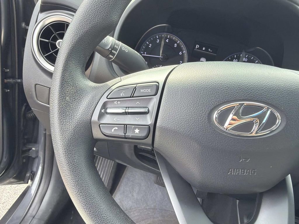 Used 2023 Hyundai Kona SEL w/ Cargo Package AWD/4WD image 26