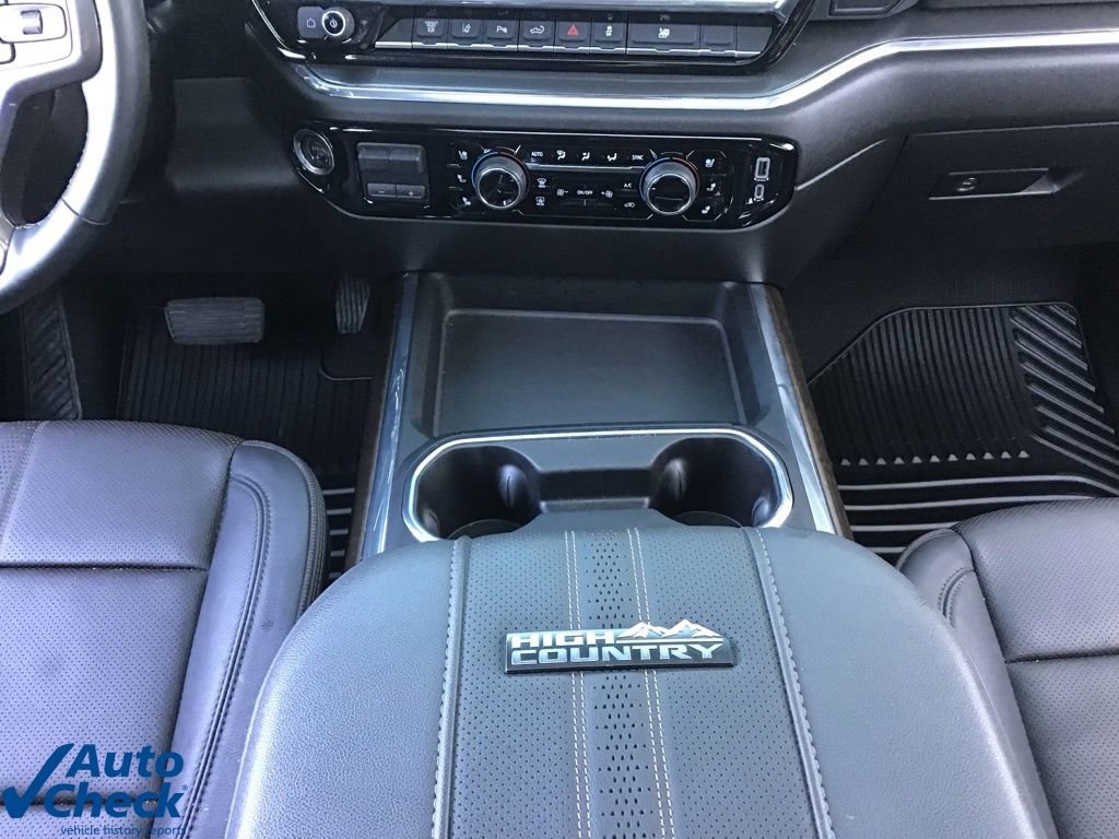 Used 2025 Chevrolet Silverado 3500 High Country w/ High Country Premium Package image 24