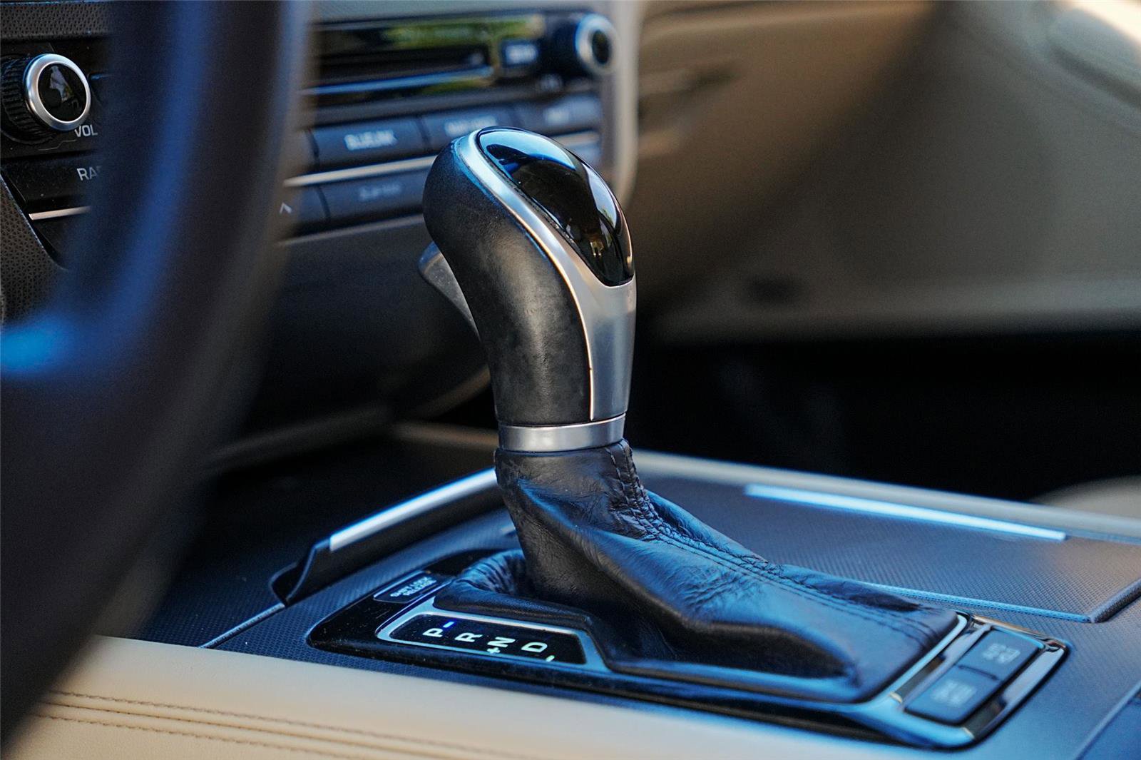 Used 2015 Hyundai Genesis 5.0 image 14