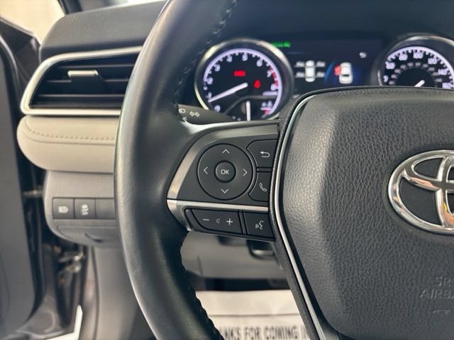 Used 2018 Toyota Camry XLE FWD image 14