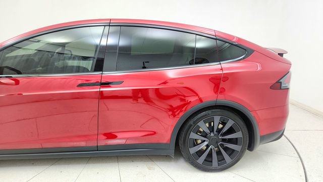 Used 2022 Tesla Model X Plaid image 11