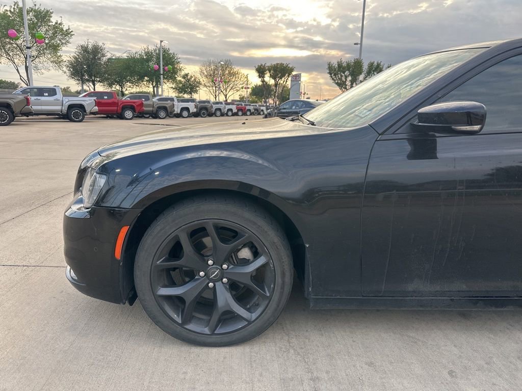 Used 2021 Chrysler 300 S image 2