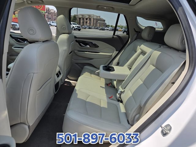 Used 2020 GMC Terrain Denali w/ Denali Premium Package FWD image 10