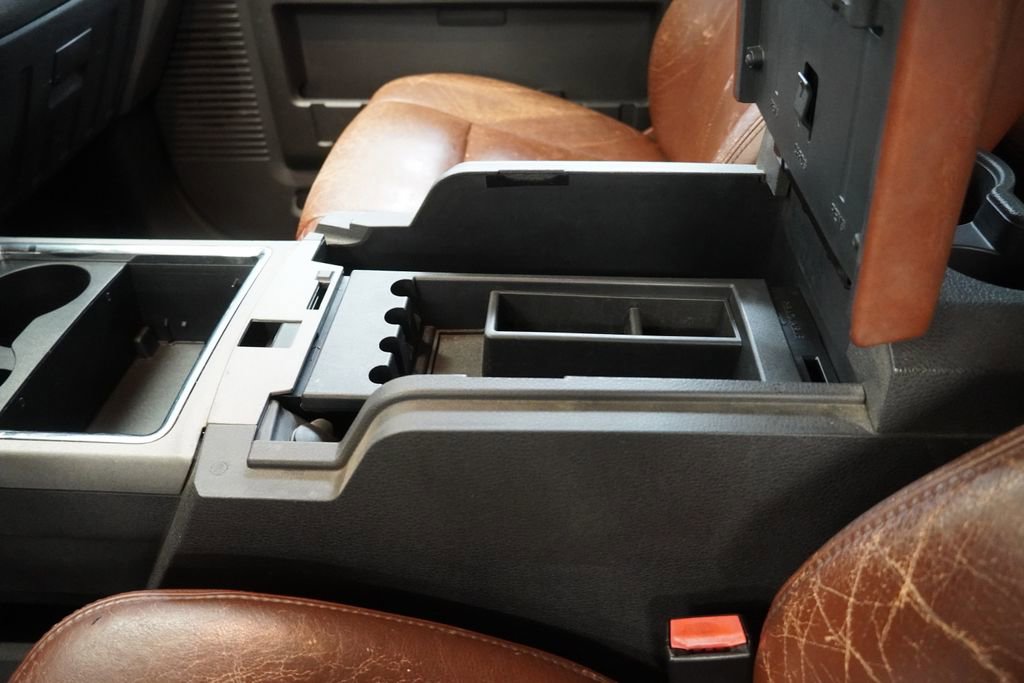 Used 2011 Ford F250 King Ranch w/ King Ranch w/Chrome Pkg image 23