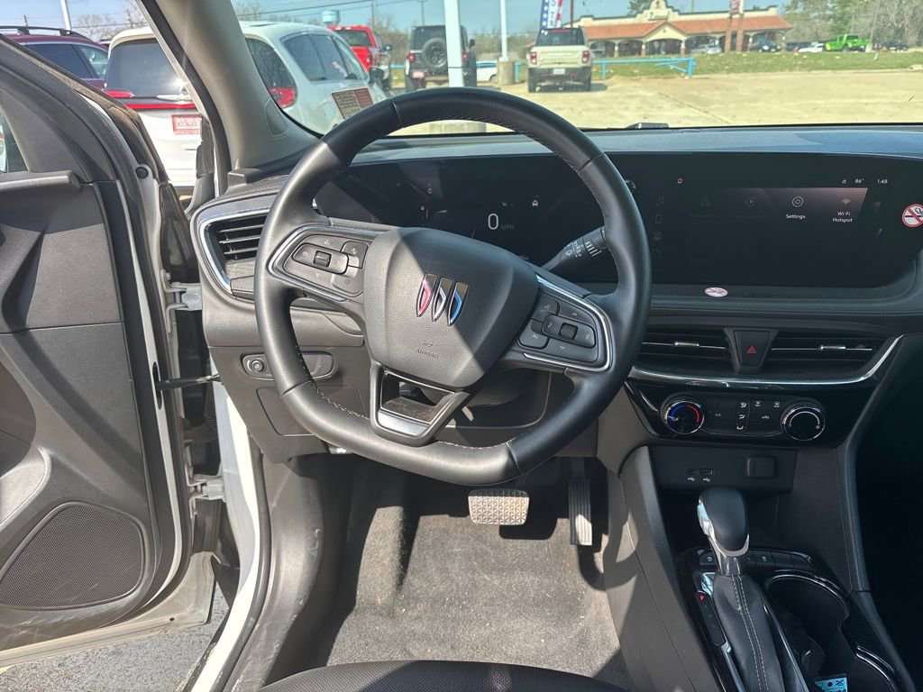 Used 2024 Buick Encore GX Sport Touring image 14