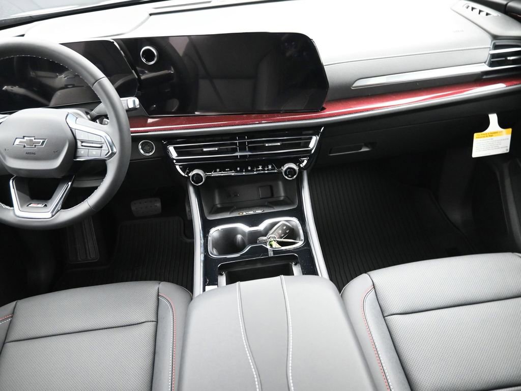 New 2026 Chevrolet Traverse Z71 w/ Driver Confidence Package image 13