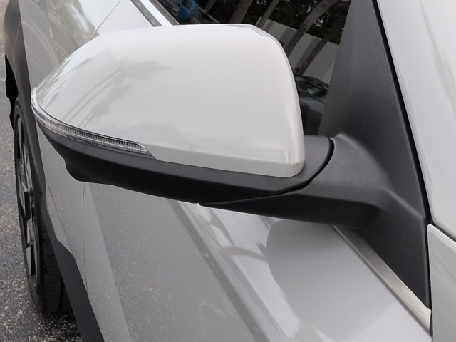 Certified 2024 Hyundai Kona Limited FWD image 12