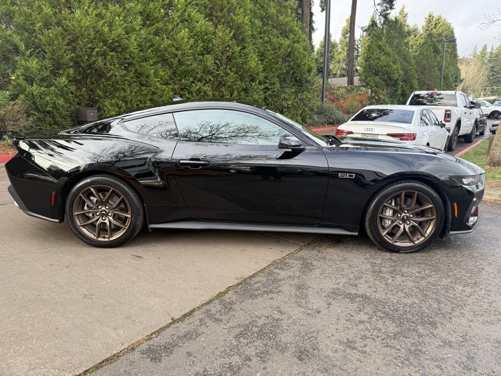 Used 2024 Ford Mustang GT Premium image 21