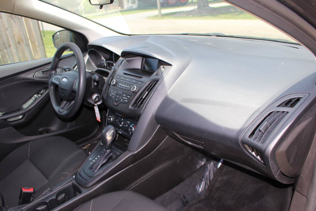 Used 2016 Ford Focus S FWD image 37