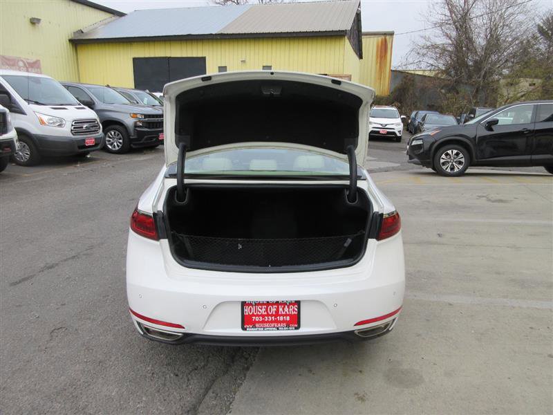 Used 2019 Kia Cadenza Premium image 5