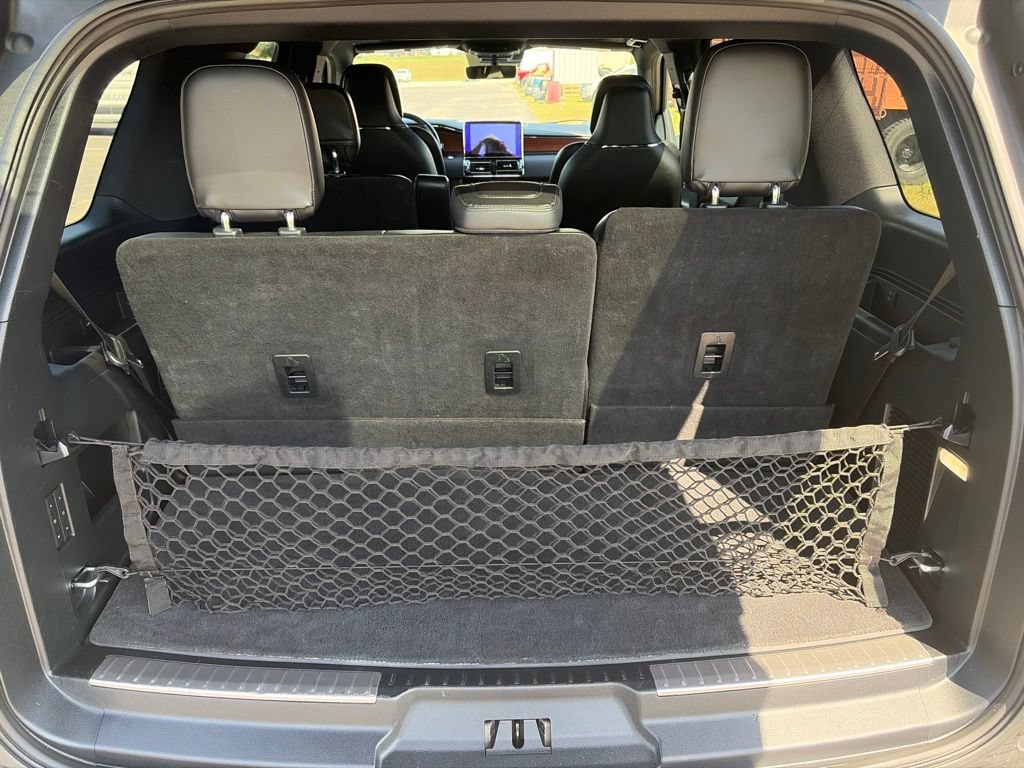 Used 2020 Lincoln Navigator Reserve w/ Luxury Package AWD/4WD image 6