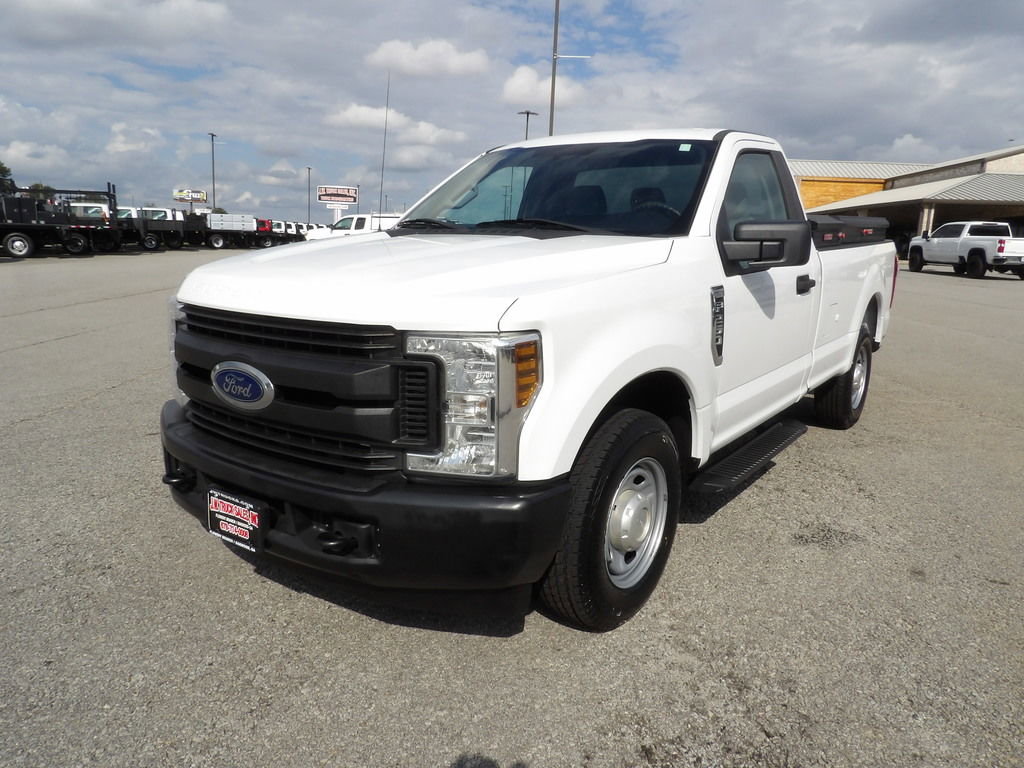 Used 2019 Ford F250 XL w/ Power Equipment Group image 61