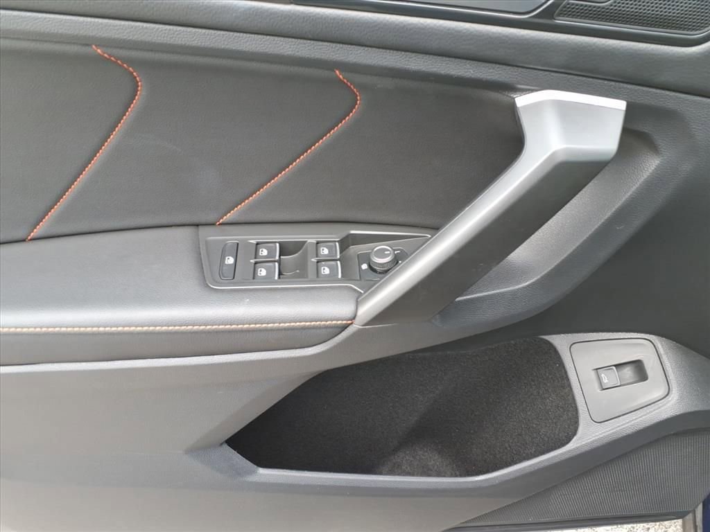 Used 2024 Volkswagen Tiguan Wolfsburg Edition image 16