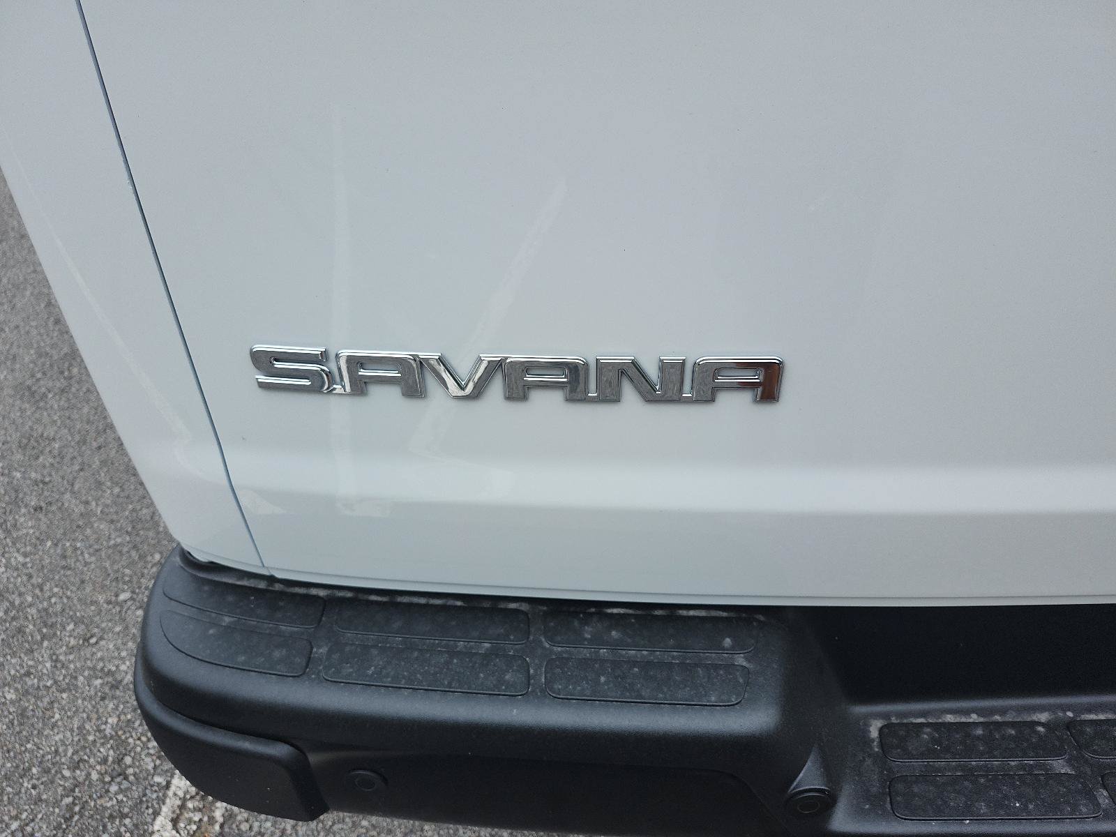New 2026 GMC Savana 3500 Extended w/ Driver Convenience Package RWD image 5