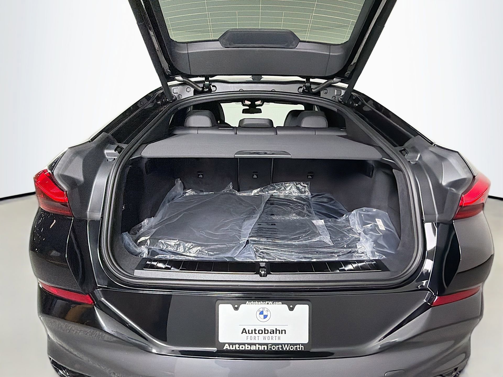 New 2026 BMW X6 M60i image 28