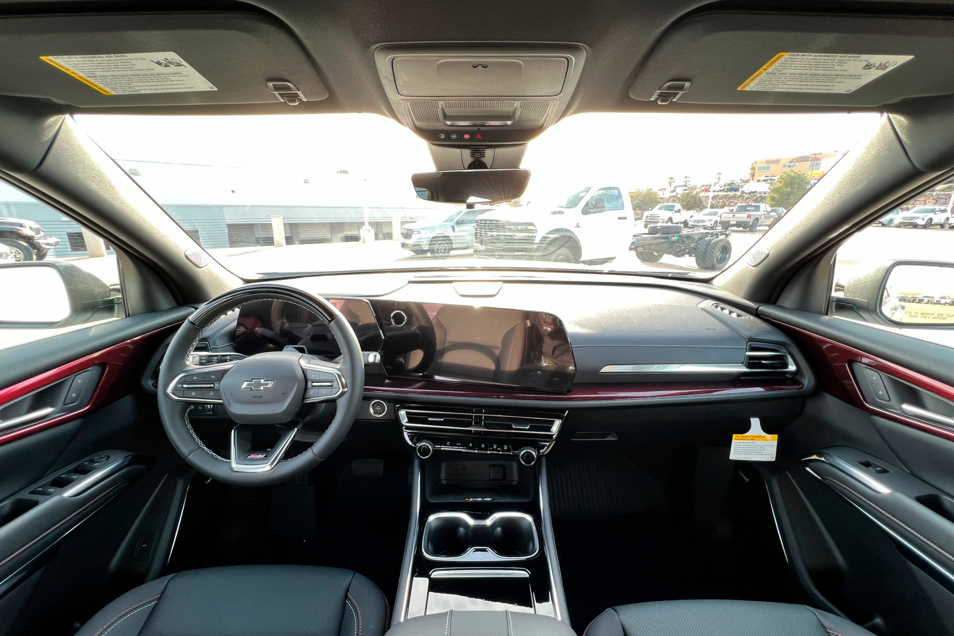 New 2026 Chevrolet Traverse Z71 w/ Enhanced Driving Package image 10