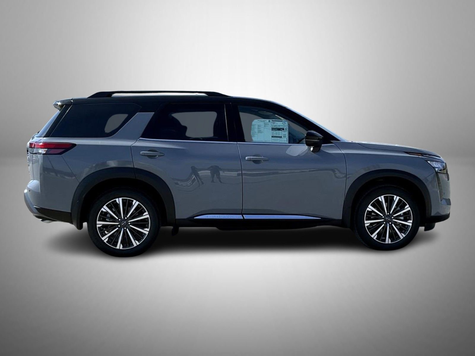 New 2026 Nissan Pathfinder Platinum AWD/4WD image 4