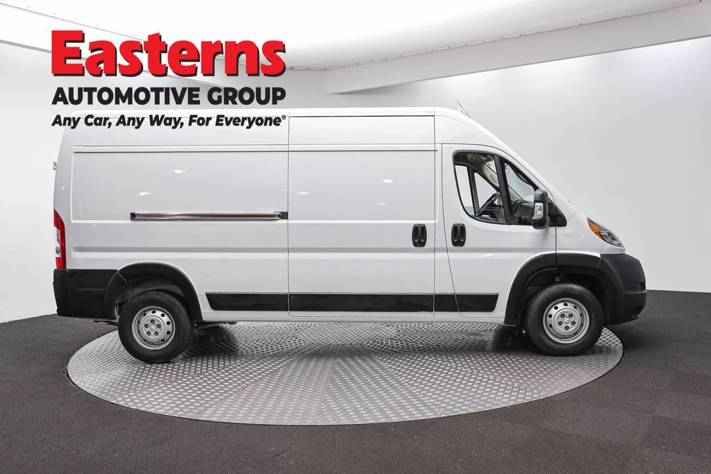 Used 2021 RAM ProMaster 2500 FWD image 4