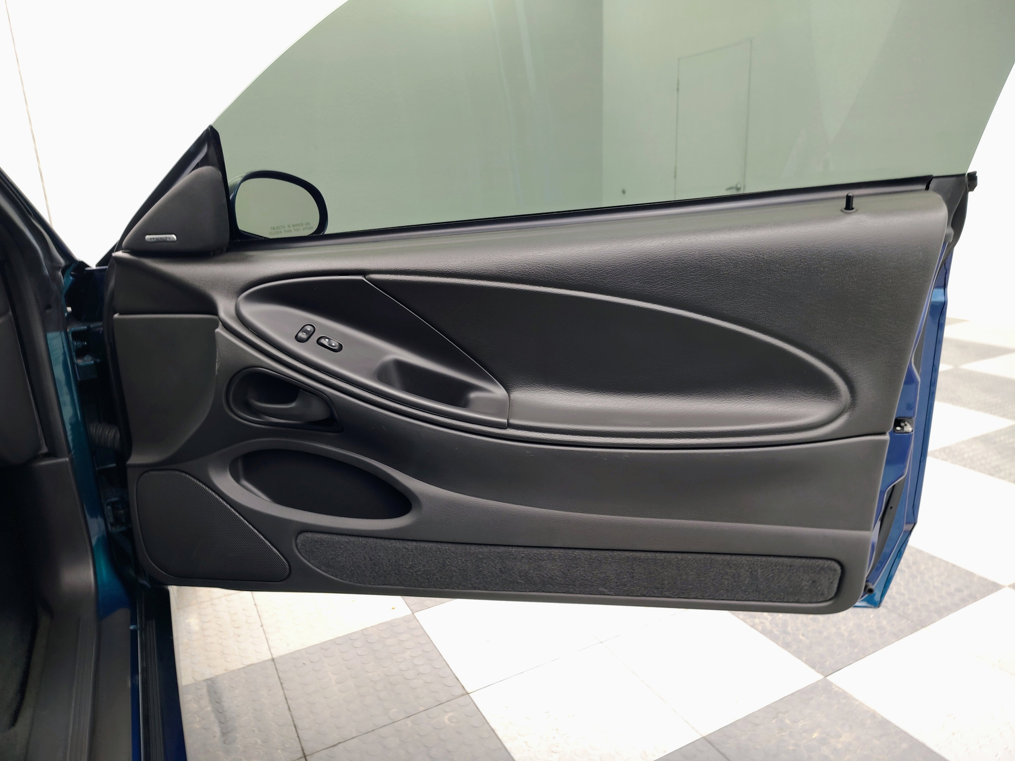 Used 2004 Ford Mustang Cobra RWD image 59