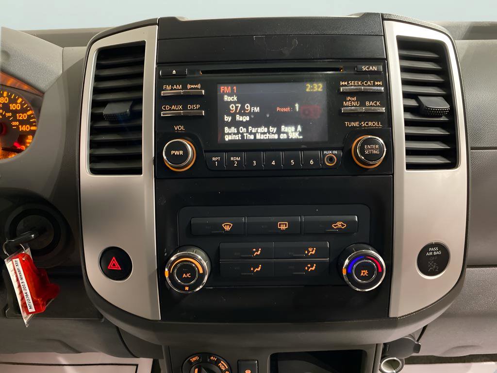 Used 2013 Nissan Xterra S image 16