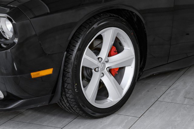 Used 2009 Dodge Challenger SRT8 w/ SRT Option Group II RWD image 48